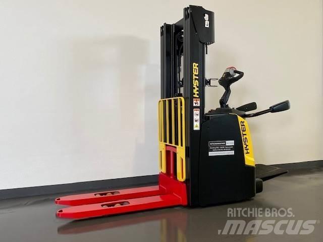 Hyster S1.2S Wózki widłowe unoszące z dyszlem