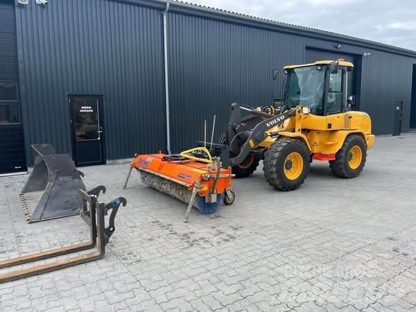 Volvo L 30 G Ładowarki kołowe