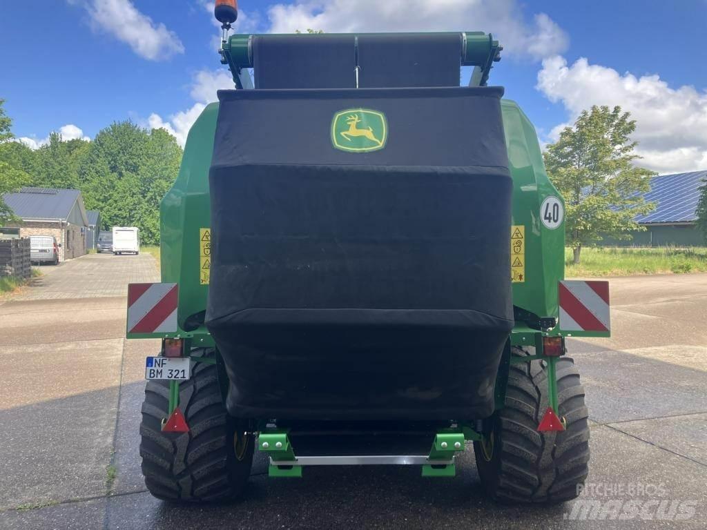 John Deere V461R Prasy zwijające