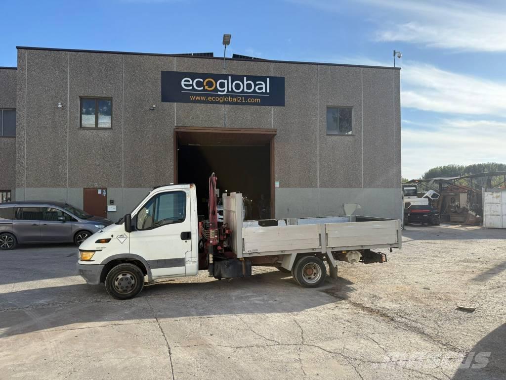 Iveco 35C 12 Pick-upy / Pojazdy z otwieranymi burtami