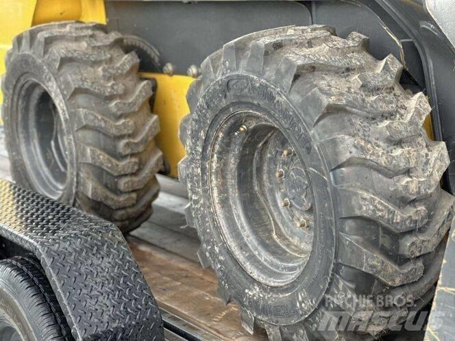 New Holland L 228 Ładowarki burtowe