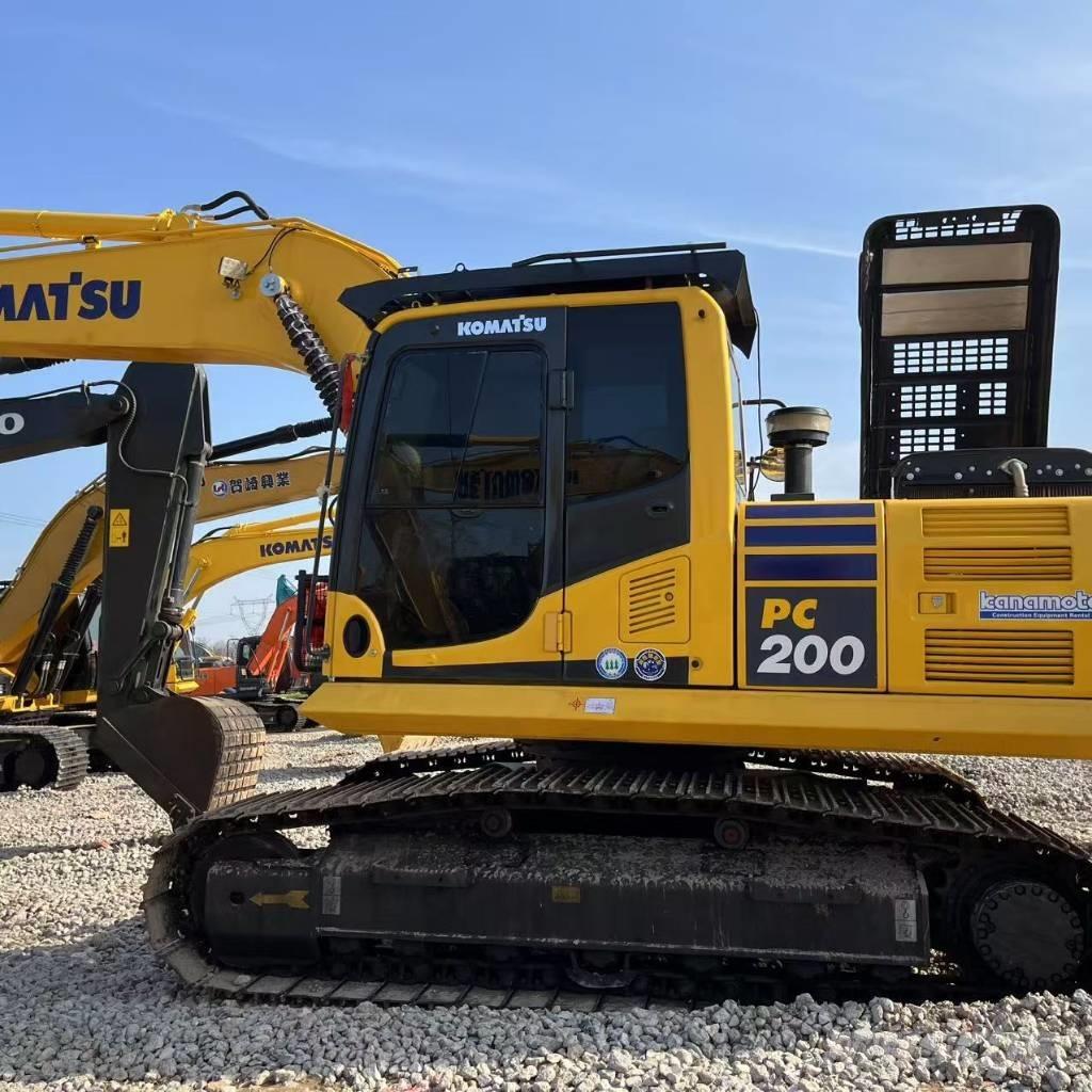 Komatsu PC 200 Koparki gąsienicowe