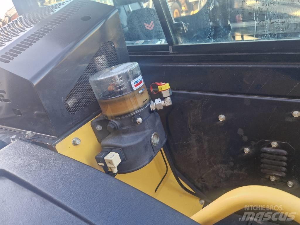Yanmar VIO80 Koparki gąsienicowe