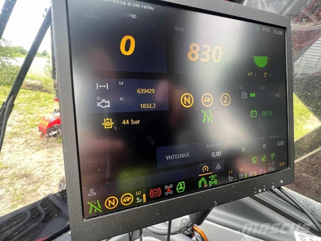 Komatsu 951 XC Harwestery