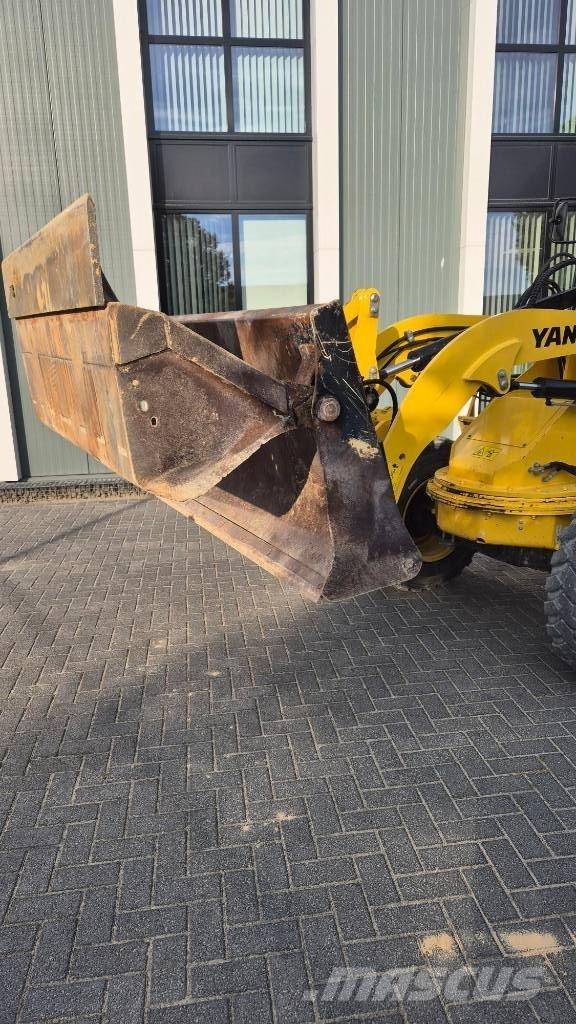 Yanmar V70s Ładowarki kołowe