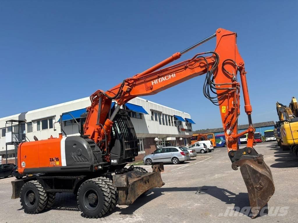 Hitachi ZX 170 W-3 Koparki kołowe