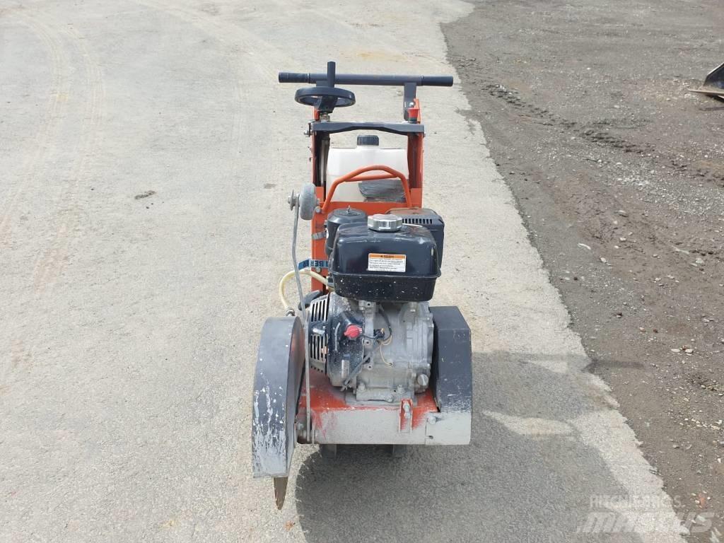 Husqvarna FS 400 LV Maszyny budowlane - Inne