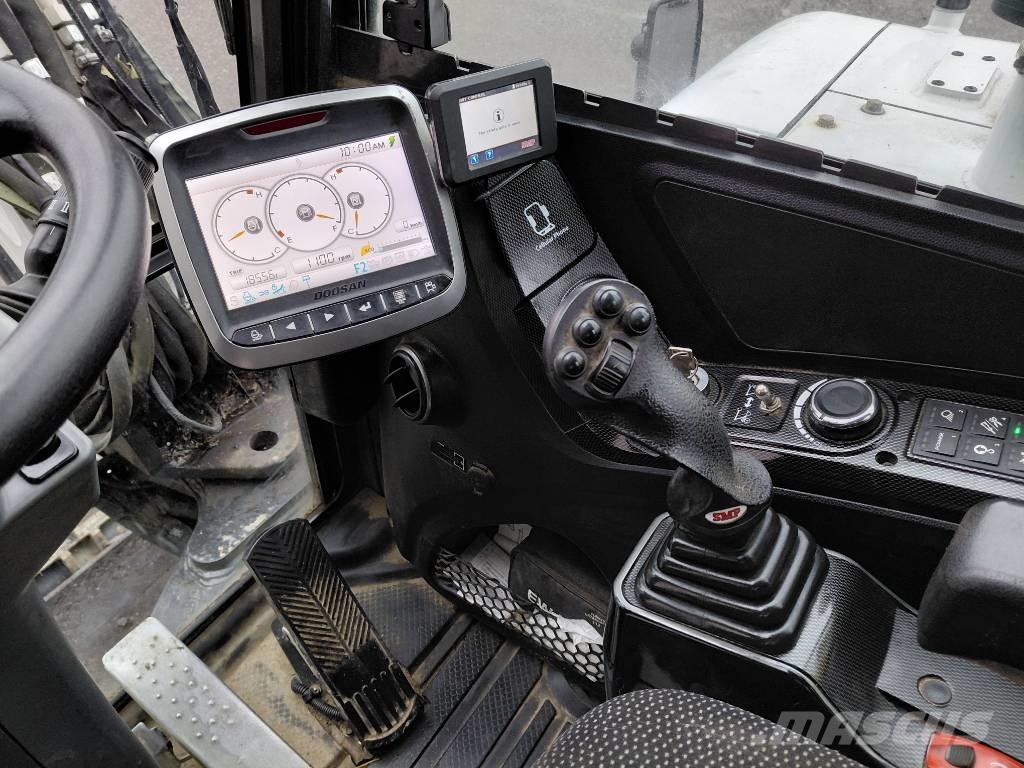 Bobcat E 57 W Koparki kołowe