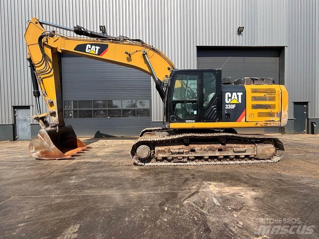 CAT 330FL Koparki specjalne
