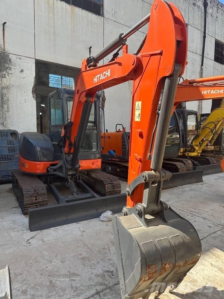 Hitachi ZX 50 U Koparki gąsienicowe