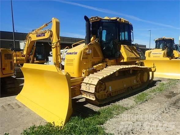 Komatsu D61EXi-24 Spycharki gąsienicowe