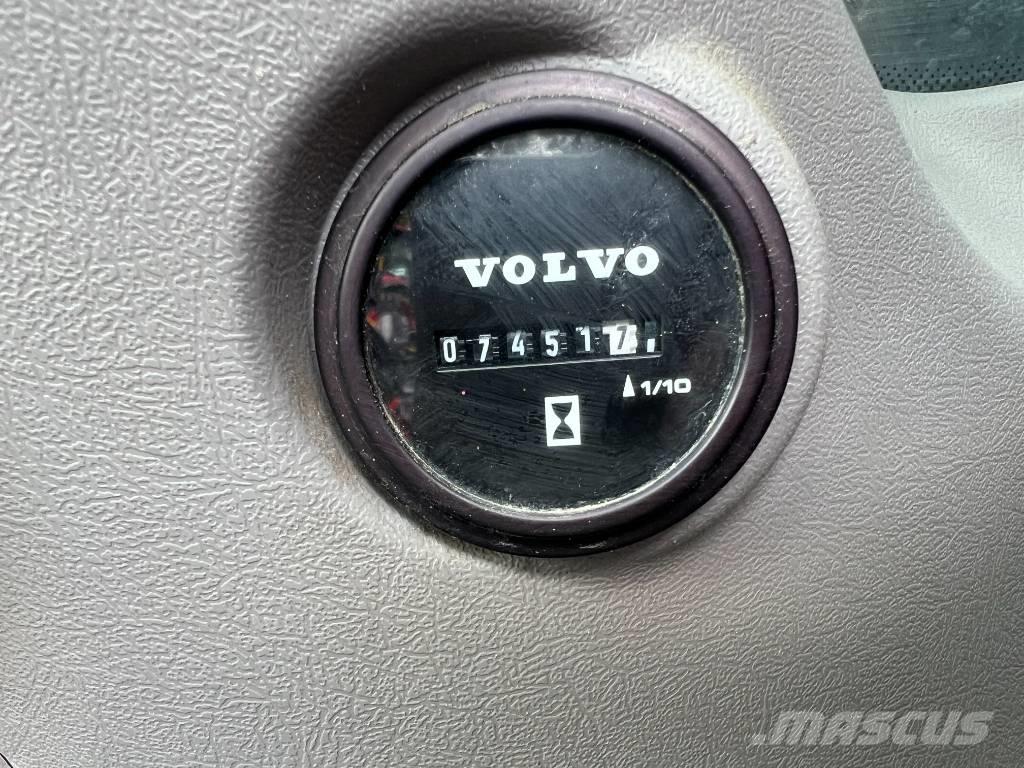 Volvo EC 200 E Koparki gąsienicowe