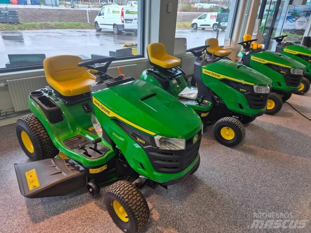John Deere X 107 Kosiarki ogrodowe