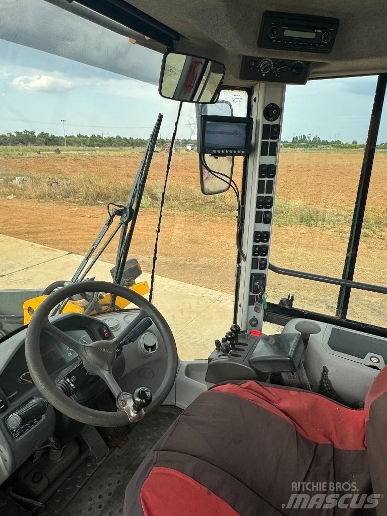 Volvo L90F Ładowarki kołowe