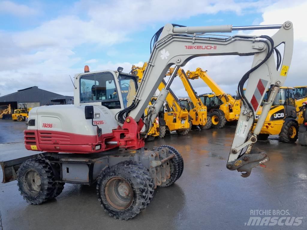 Takeuchi TB 295 W Koparki kołowe