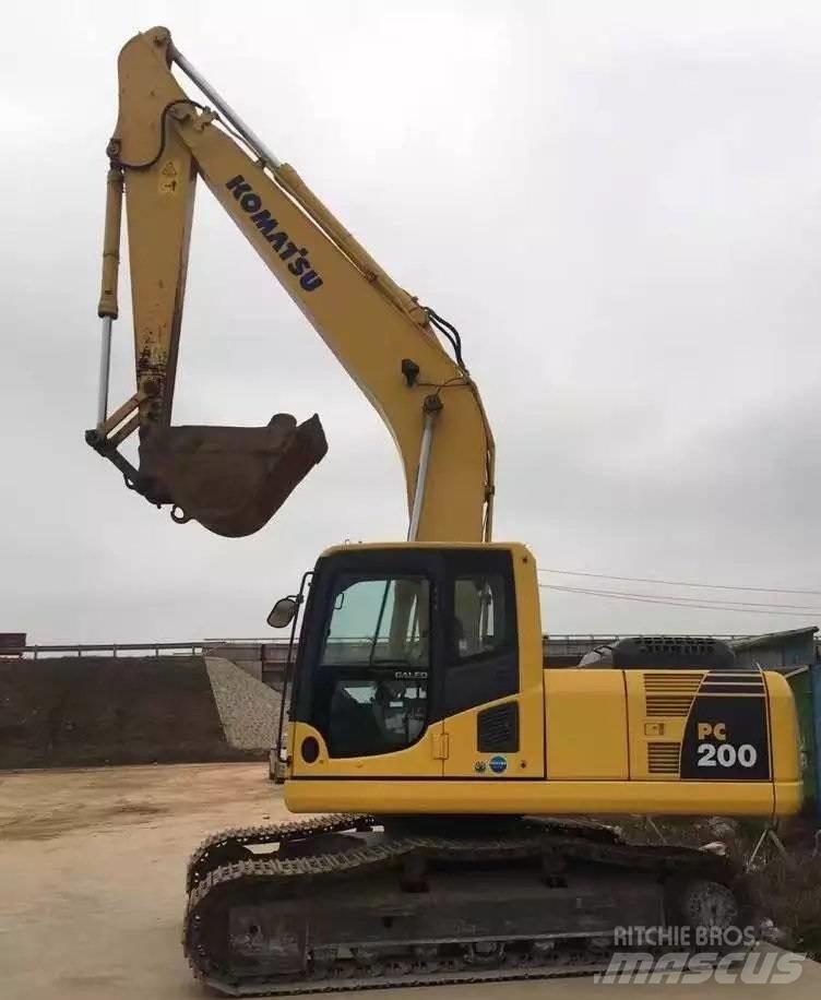 Komatsu pc200-8 Koparki gąsienicowe