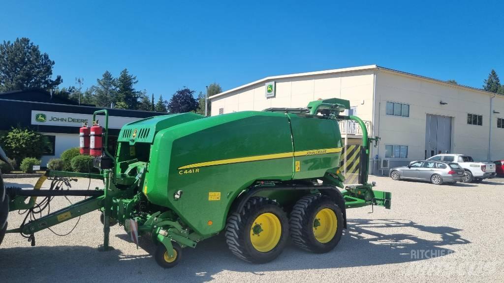 John Deere C441R Prasy zwijające