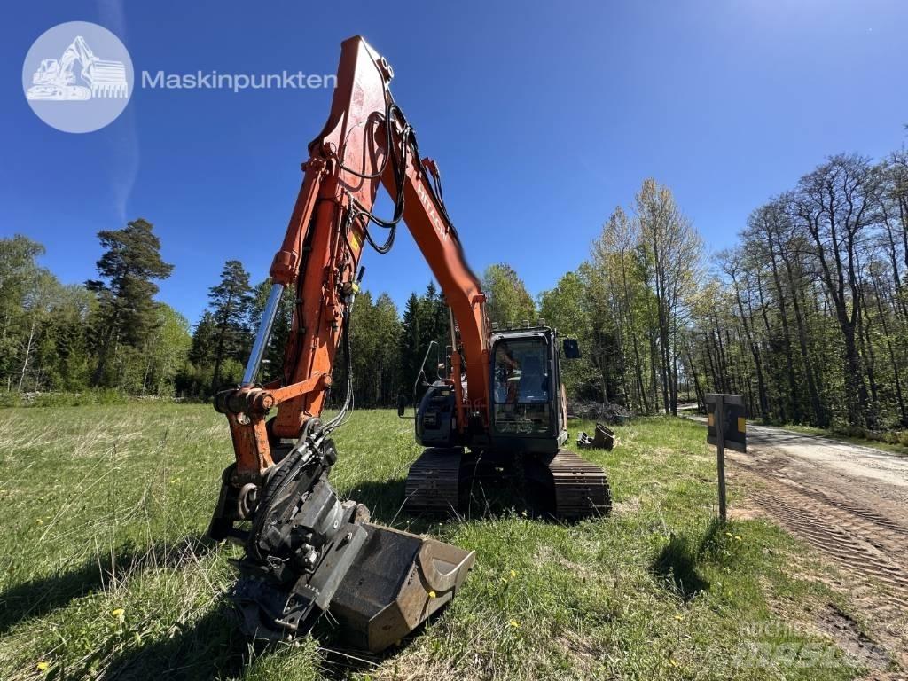 Hitachi ZX 135 US-6 Koparki gąsienicowe