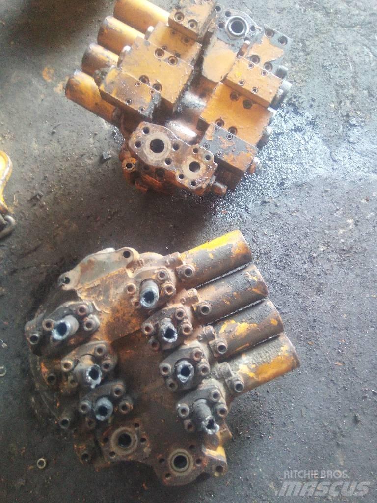 Liebherr R 942 LC Hydraulika