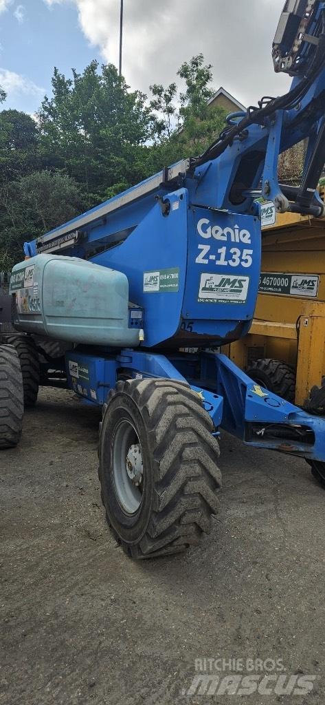 Genie Z 135/70 Podnośniki przegubowe
