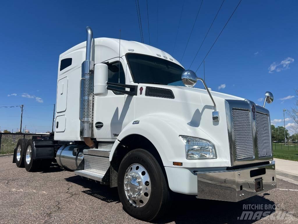 Kenworth T 880 Ciągniki siodłowe