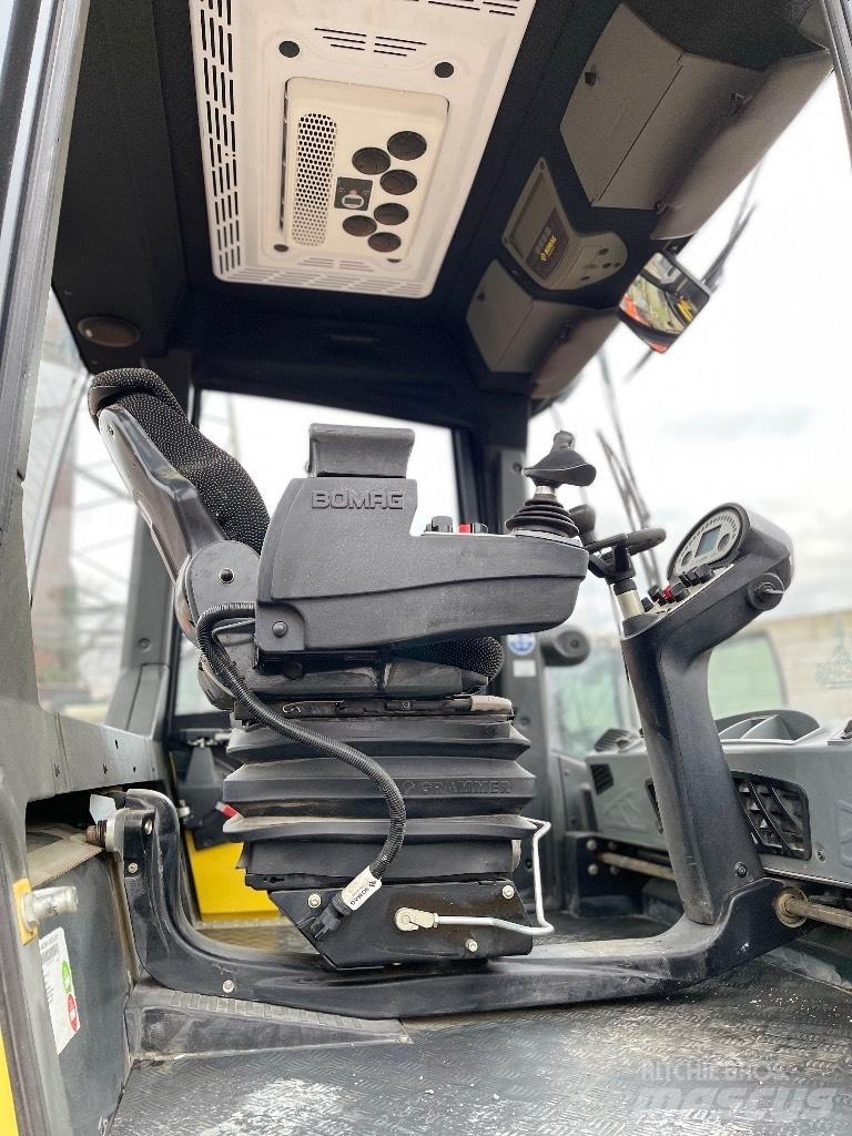 Bomag 161AD-5 Walce dwubębnowe