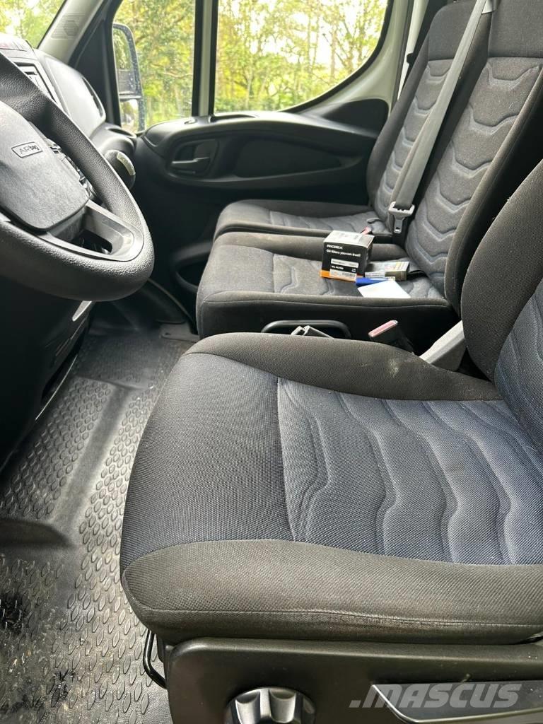 Iveco Daily 35C16 Samochody dostawcze ze skrzynią zamkniętą