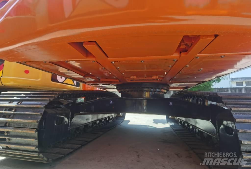 Doosan DX 225 LC Koparki gąsienicowe