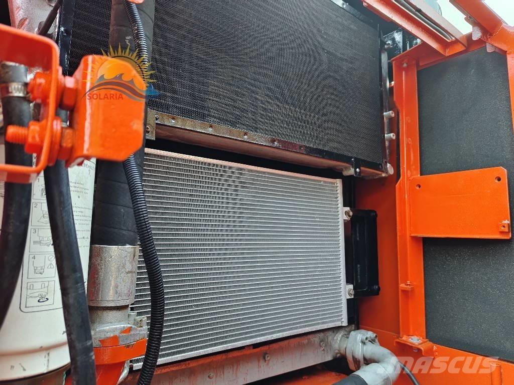 Doosan DX 300 LC Koparki gąsienicowe