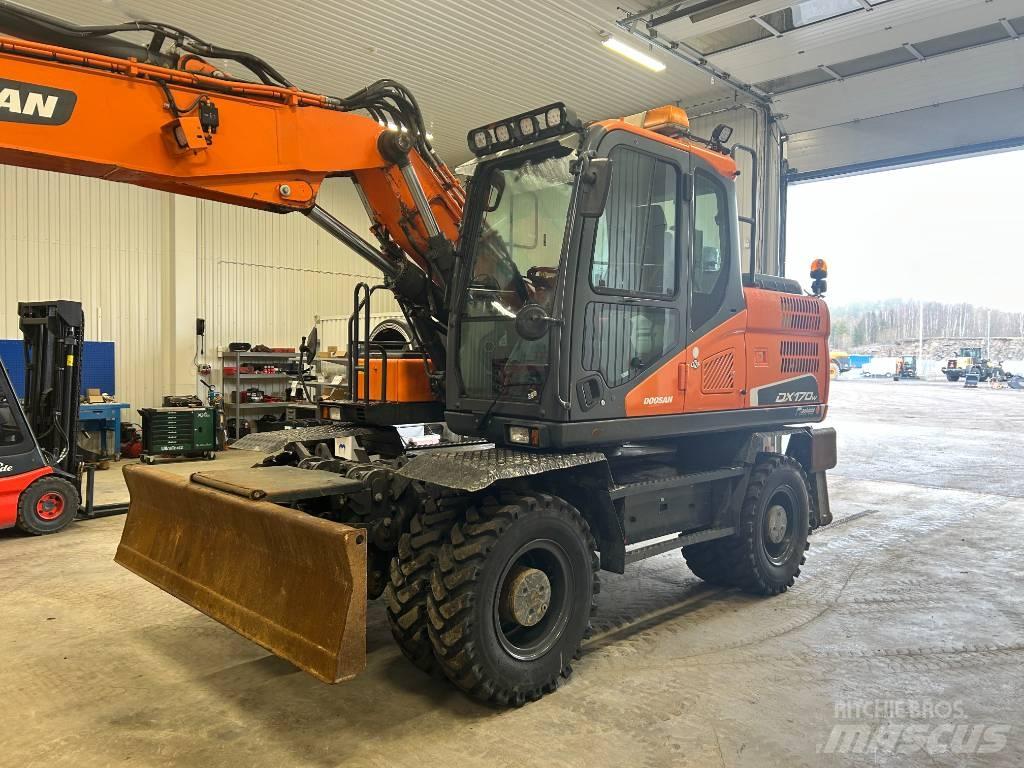 Doosan DX170W-5 Koparki kołowe