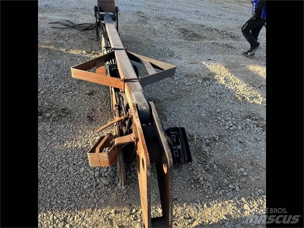 Loglift 210 Żurawie do harwesterów
