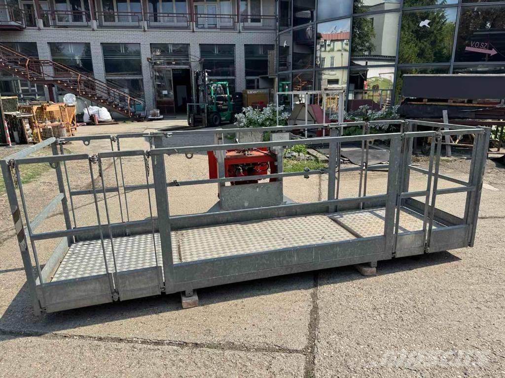 Manitou N 4M Podnośniki masztowe