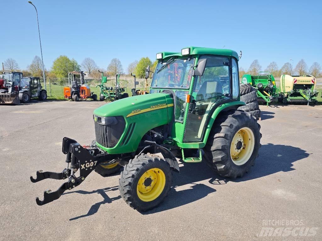 John Deere 4520 Mikrociągniki