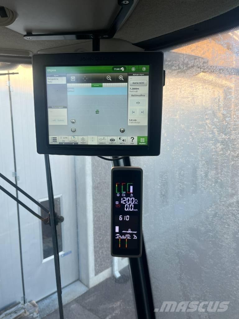 John Deere T660i Kombajny zbożowe