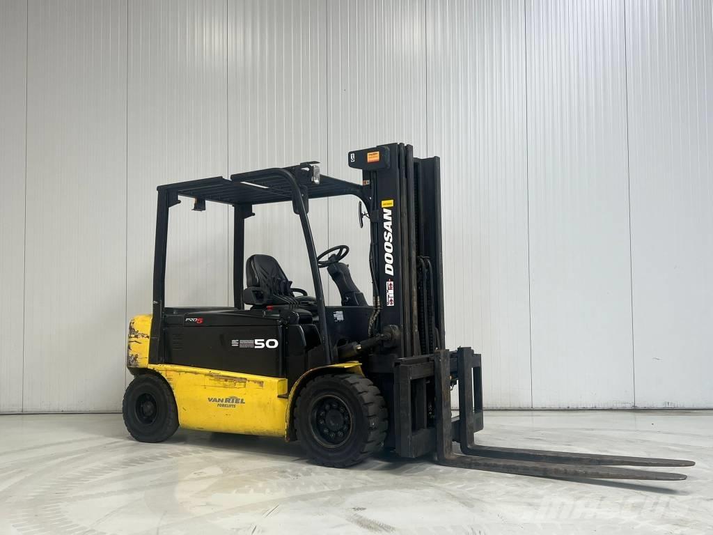Doosan B50X-5 Wózki elektryczne
