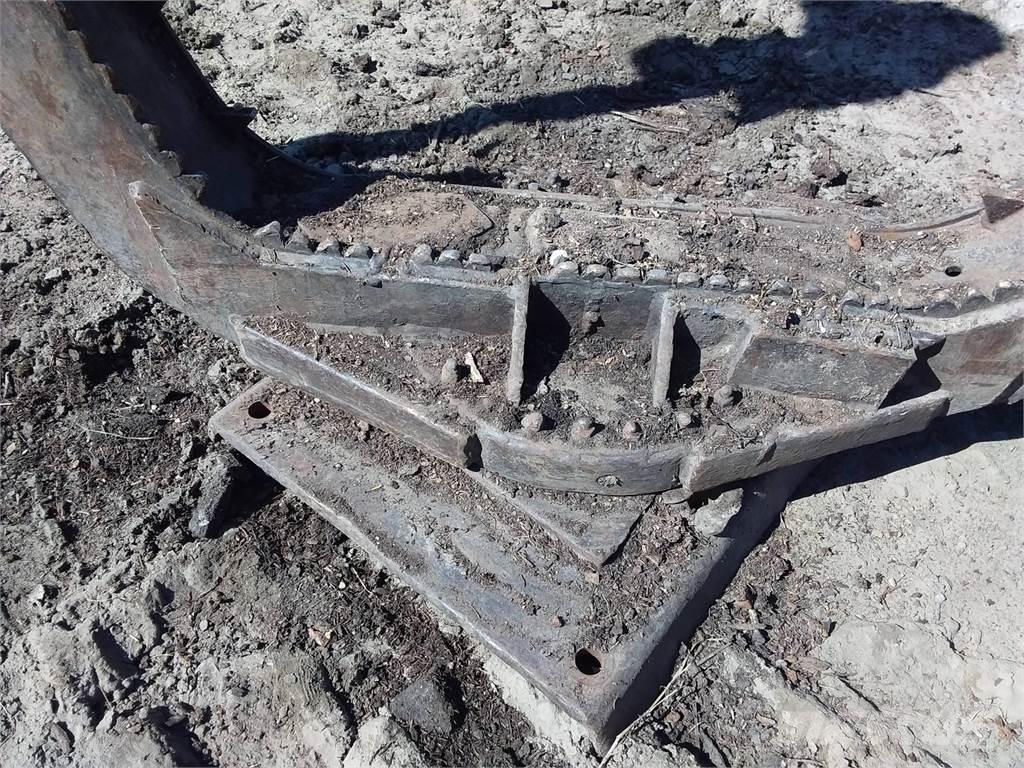 Valmet 840.3 Inne akcesoria