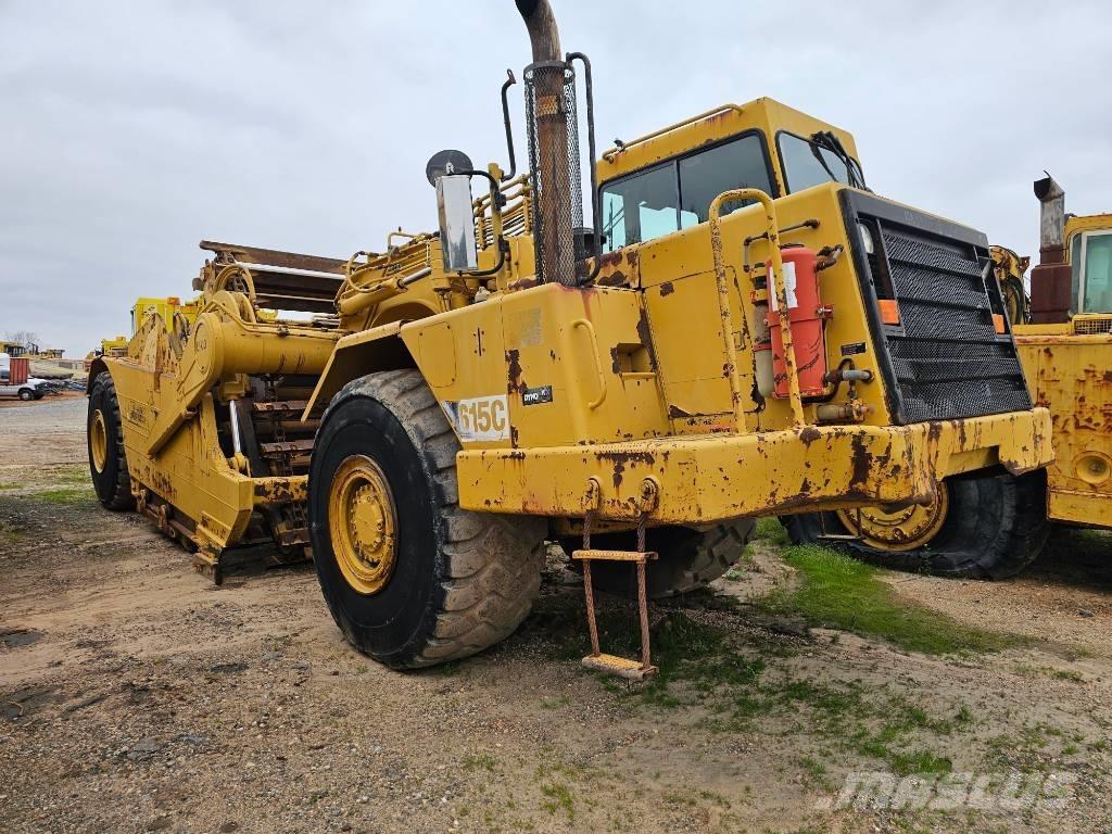 CAT 615 C II Skrobaki