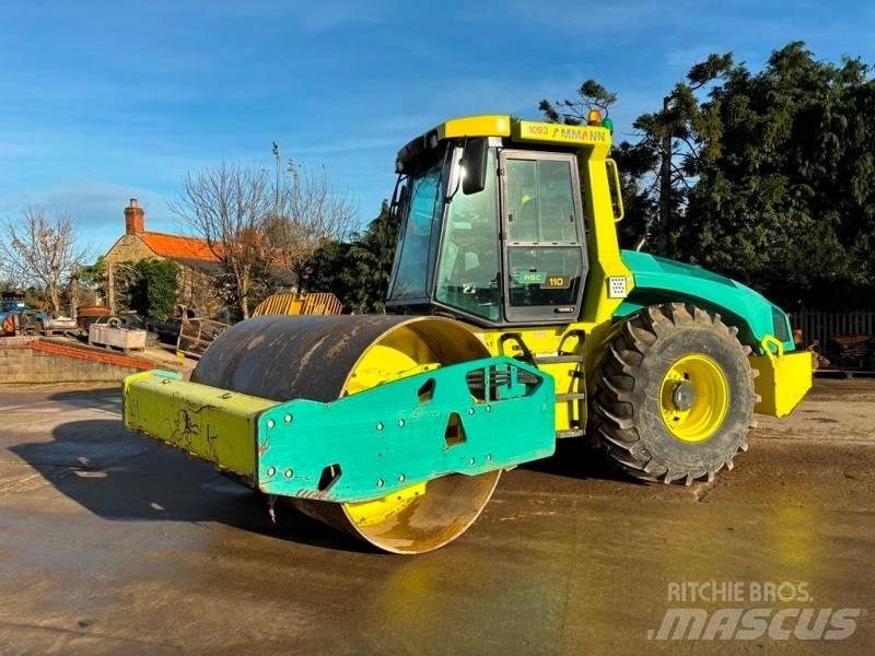 Ammann ASC 110 Walce jednobębnowe