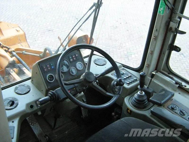 Hyundai HL740-3 Ładowarki kołowe