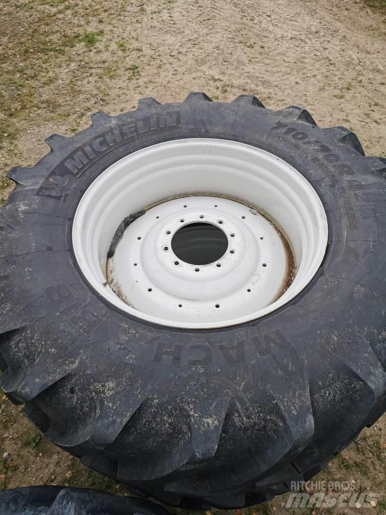  710/70R42 Michelin Opony, koła i felgi