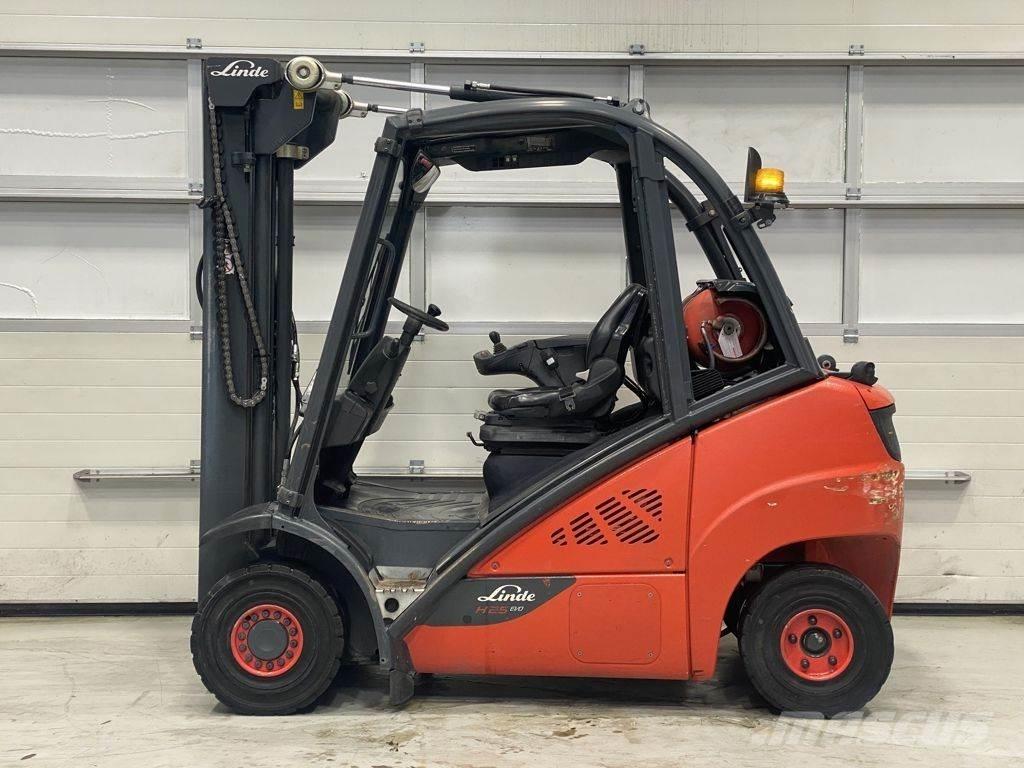 Linde H25T-02 Wózki LPG