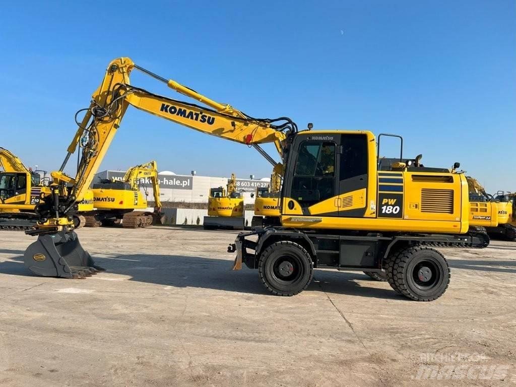 Komatsu PW 180-11 Koparki kołowe
