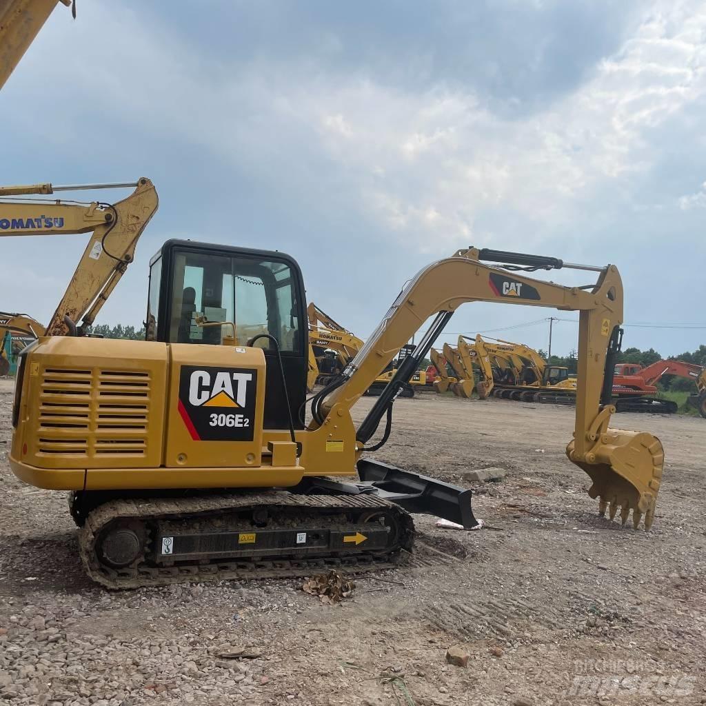 CAT 306E2 Minikoparki