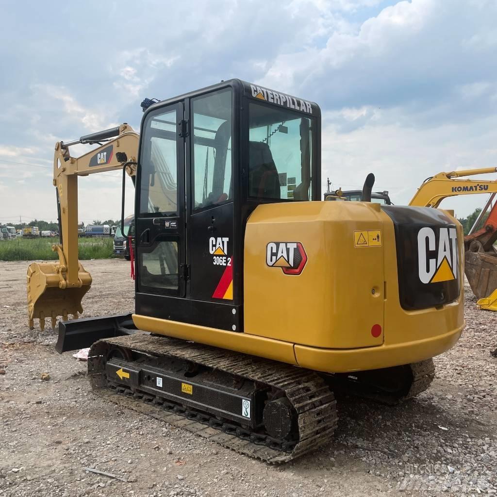 CAT 306E2 Minikoparki