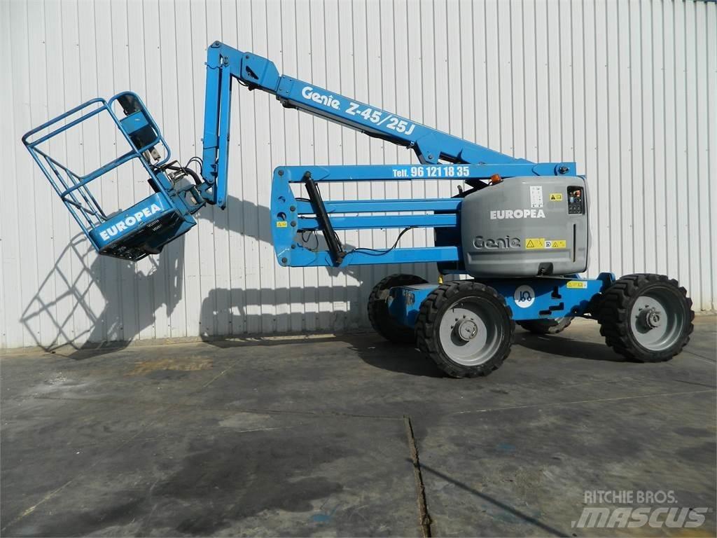 Genie Z45 25J Podnośniki przegubowe