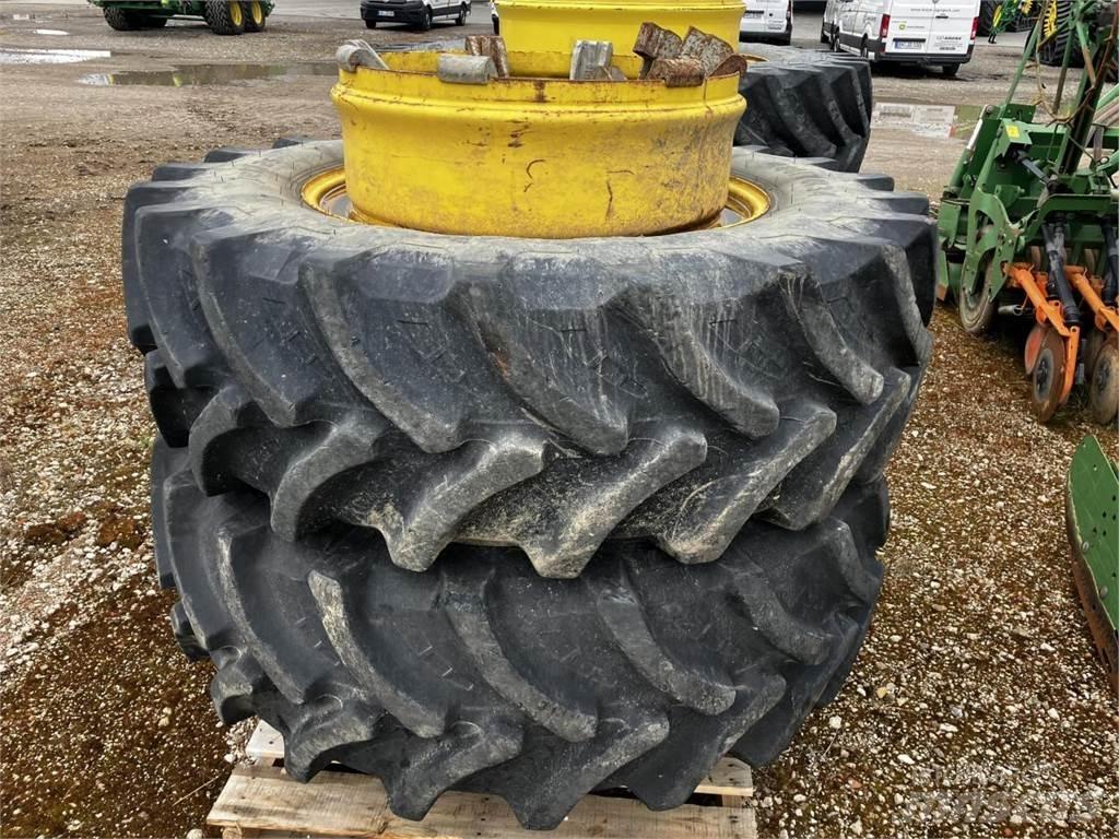 Petlas 480/70R34 Opony, koła i felgi
