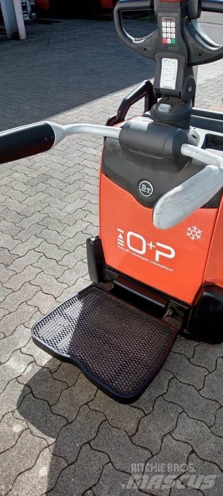 Toyota SPE140L Wózki widłowe unoszące z dyszlem