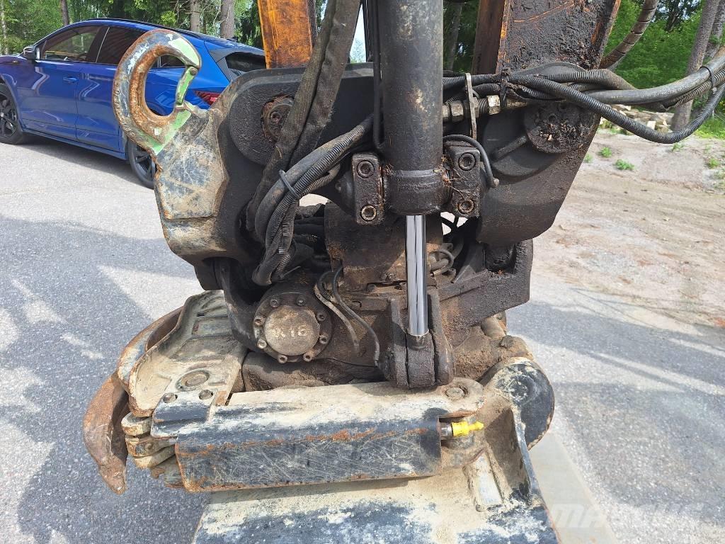 JCB JZ 140 LC Koparki gąsienicowe