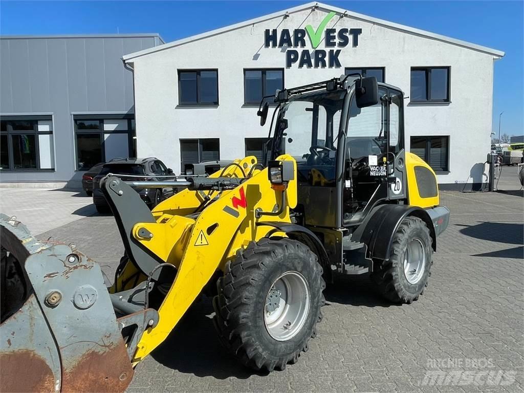 Wacker Neuson WL44 Ładowarki kołowe