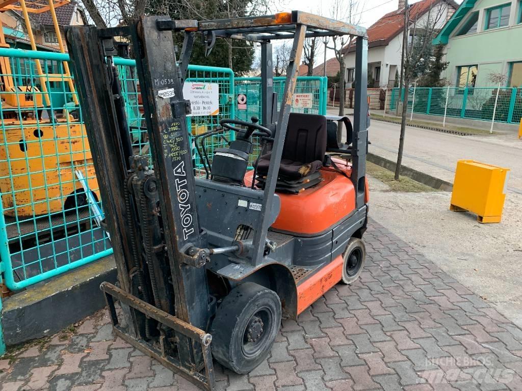 Toyota 6 FGF 15 Wózki LPG